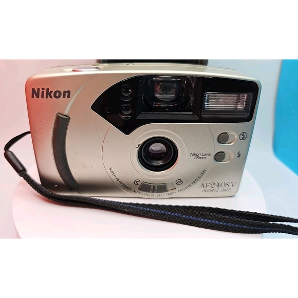 Nikon AF240SV Quartz Date 35mm Compact Film Camera With Nikon Case Tested Works - Picture 2 of 12
